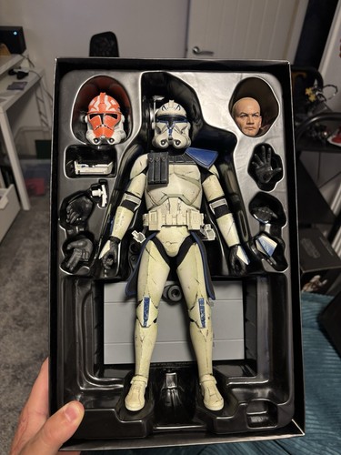 Hottoys star wars captain - hottoys,